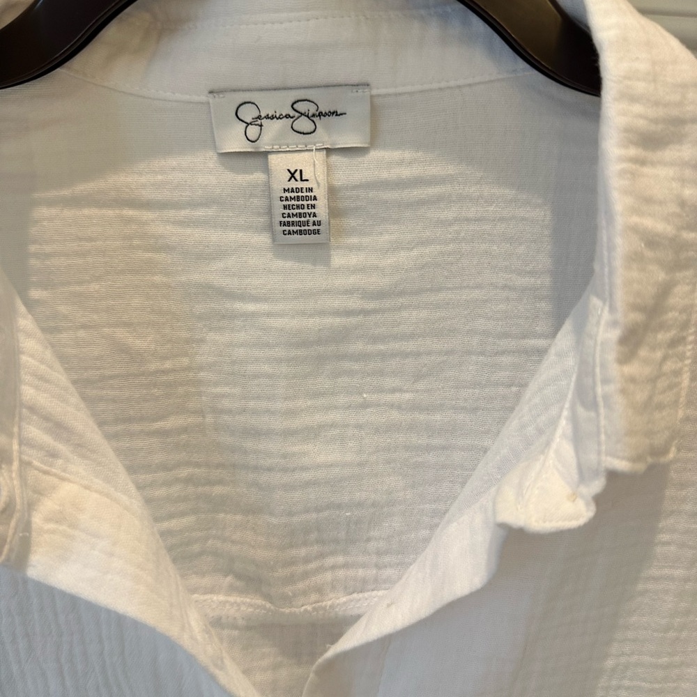 Jessica Simpson Gauze Textured White Blouse LIKE NEW! - Picture 2 of 4